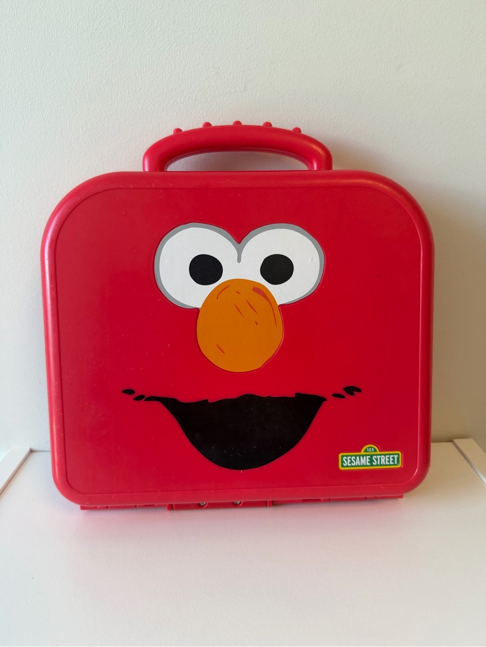 Sesame Street Elmo's On The Go Alphabet Letters Carrying Case Toy -Complete Set